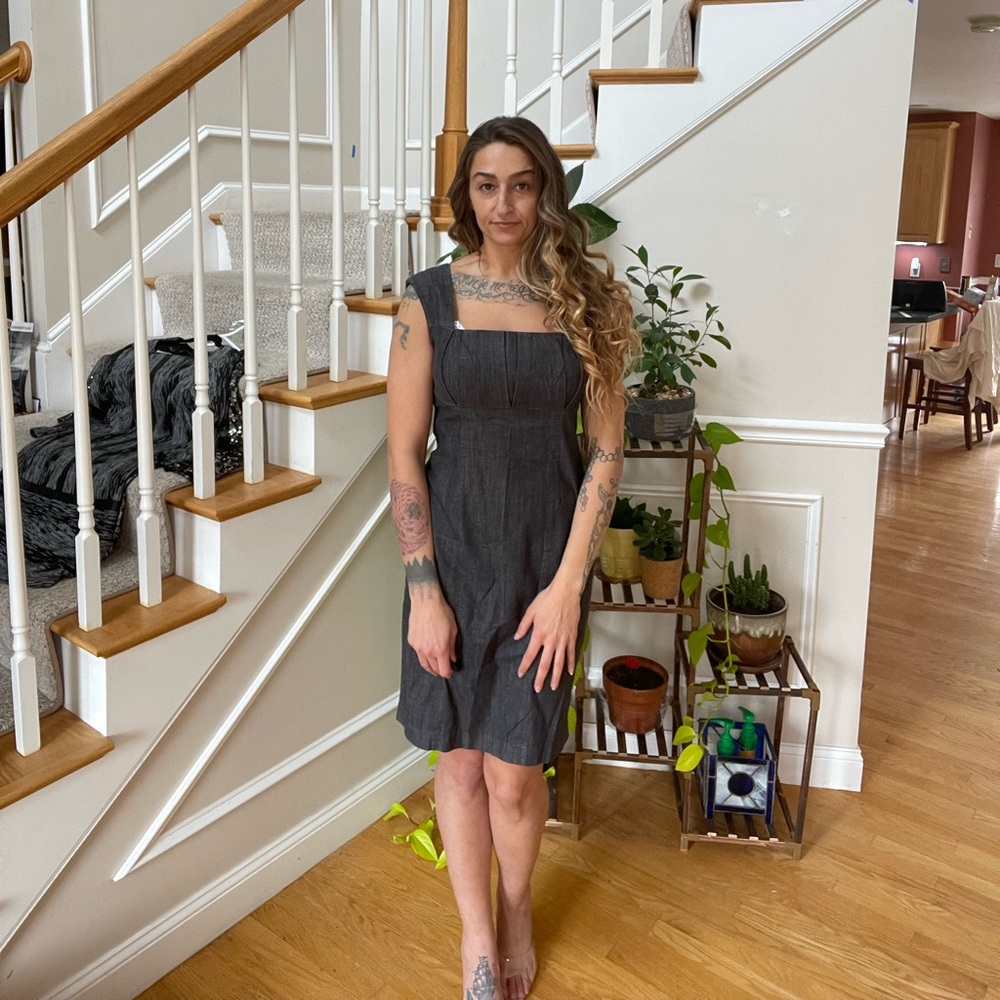 Extremely Flattering Calvin Klein Professional Office Dress